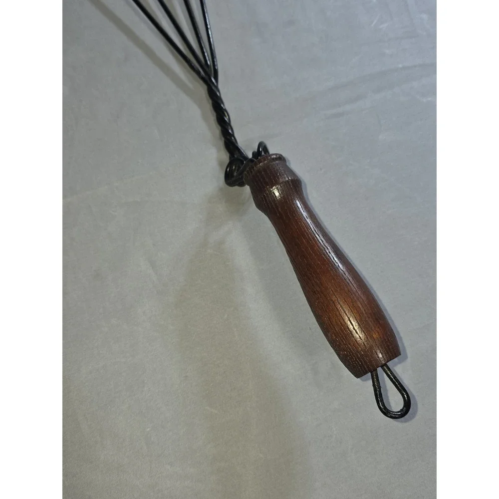 Primitive Antique 30